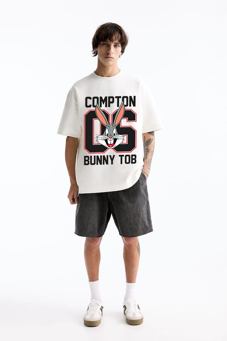 WHITE GRAPHIC TEE