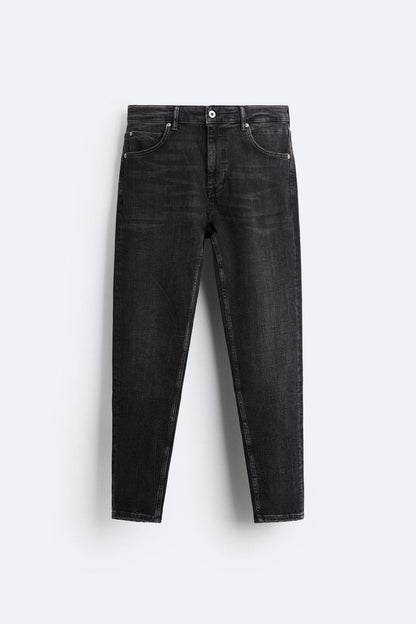Relaxed Fit Jeans