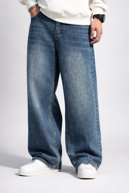 Relaxed Fit Jeans