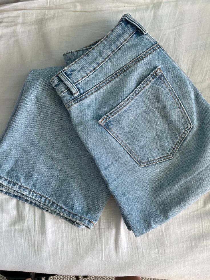 Relaxed Fit Jeans